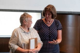 Fondren Library's head of acquisitions Janice Lindquist, left, was presented with the 2019 Shapiro Award by Vice Provost and University Librarian Sara Lowman. (Photos by Jeff Fitlow)