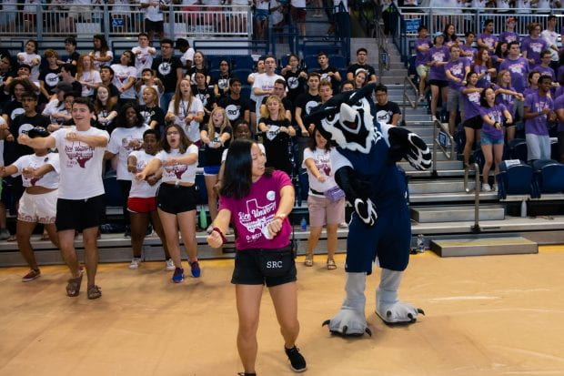 Bleachers shook and roars echoed throughout Tudor Fieldhouse as incoming Rice freshmen cheered on their student athletes at the annual Rice Rally Aug. 20.