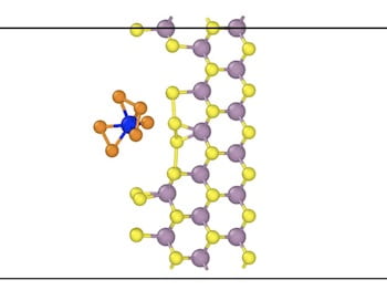 An animation by Rice University engineers shows the incorporation of MoS6 into a crystal lattice of molybdenum disulfide. (Credit: Yakobson Research Group/Rice University)